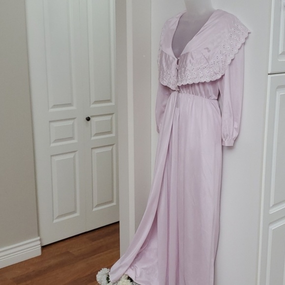 Vintage eyelet penoir set S/M 34-35 bust - Picture 3 of 7